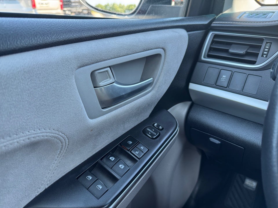 2017 Toyota Camry XSE