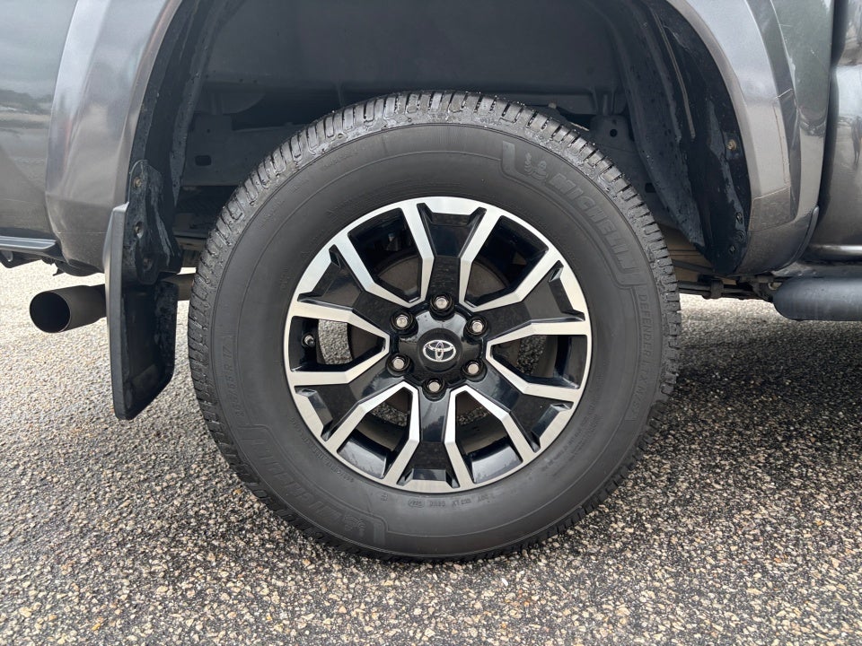 2020 Toyota Tacoma TRD Sport
