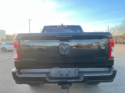 2022 RAM 1500 Big Horn Crew Cab 4x4 5'7" Box