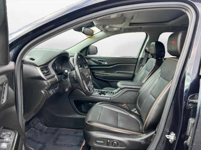 2022 GMC Acadia AT4