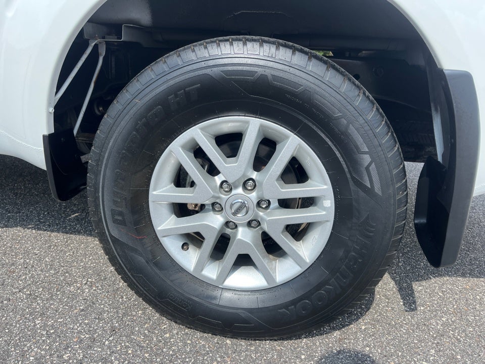 2020 Nissan Frontier SV