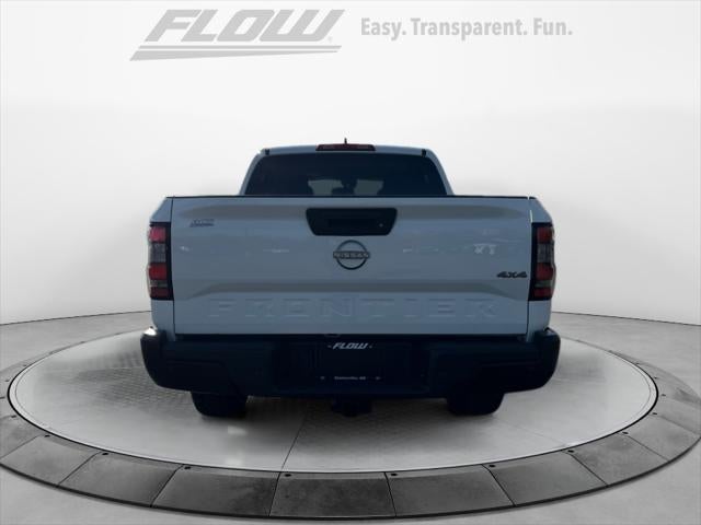 2022 Nissan Frontier Crew Cab S 4x4