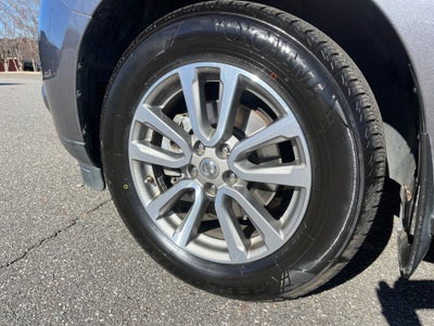 2016 Nissan Pathfinder S