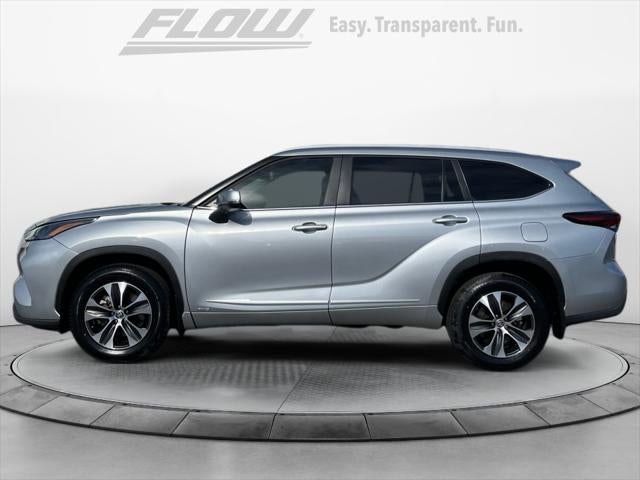 2025 Toyota HIGHLANDER HEV XLE