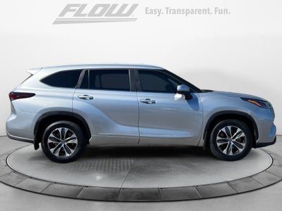 2025 Toyota HIGHLANDER HEV XLE