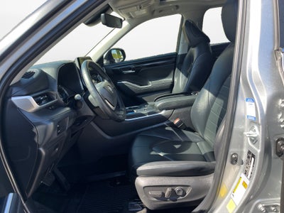 2025 Toyota HIGHLANDER HEV XLE