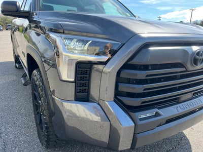 2025 Toyota TUNDRA 4X4 SR5