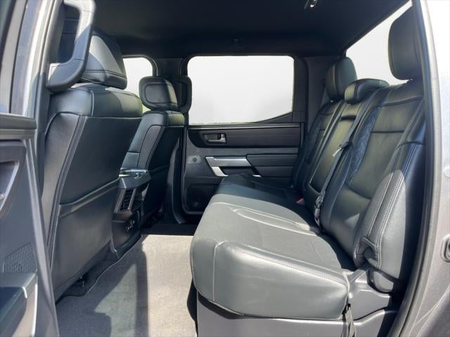 2025 Toyota TUNDRA 4X4 SR5