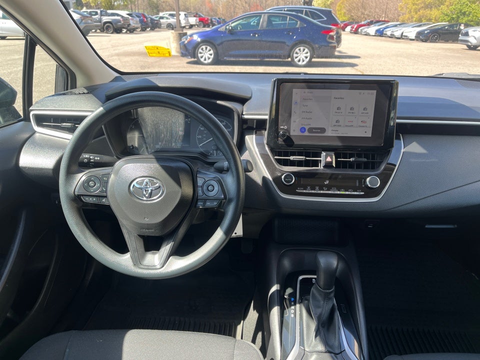 2025 Toyota COROLLA LE