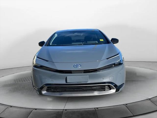 2025 Toyota Prius XLE