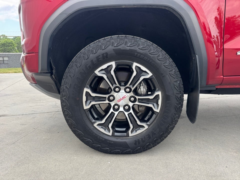 2024 GMC Canyon 4WD AT4