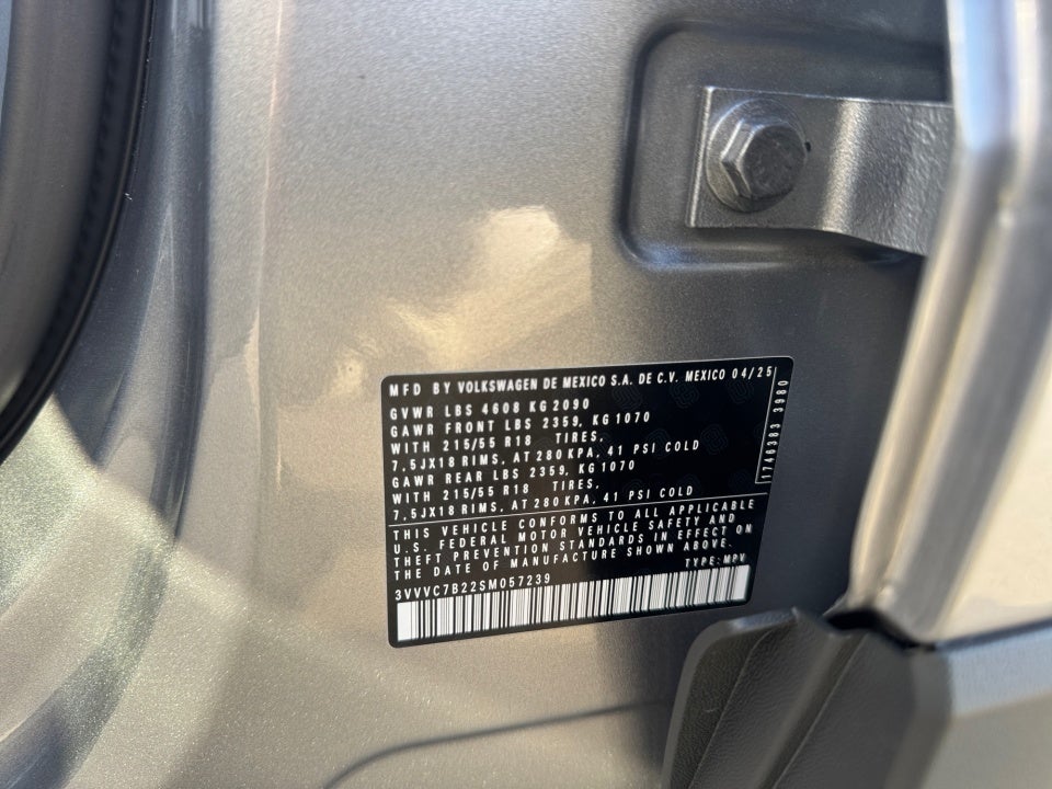 2025 Volkswagen Taos 1.5T SE