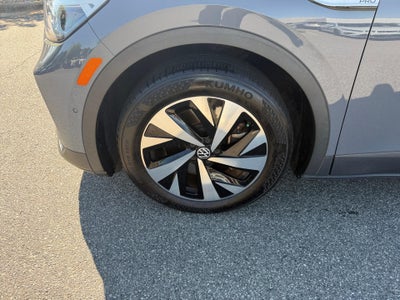 2023 Volkswagen ID.4 Pro