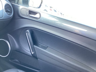 2017 Volkswagen Beetle Convertible 1.8T S