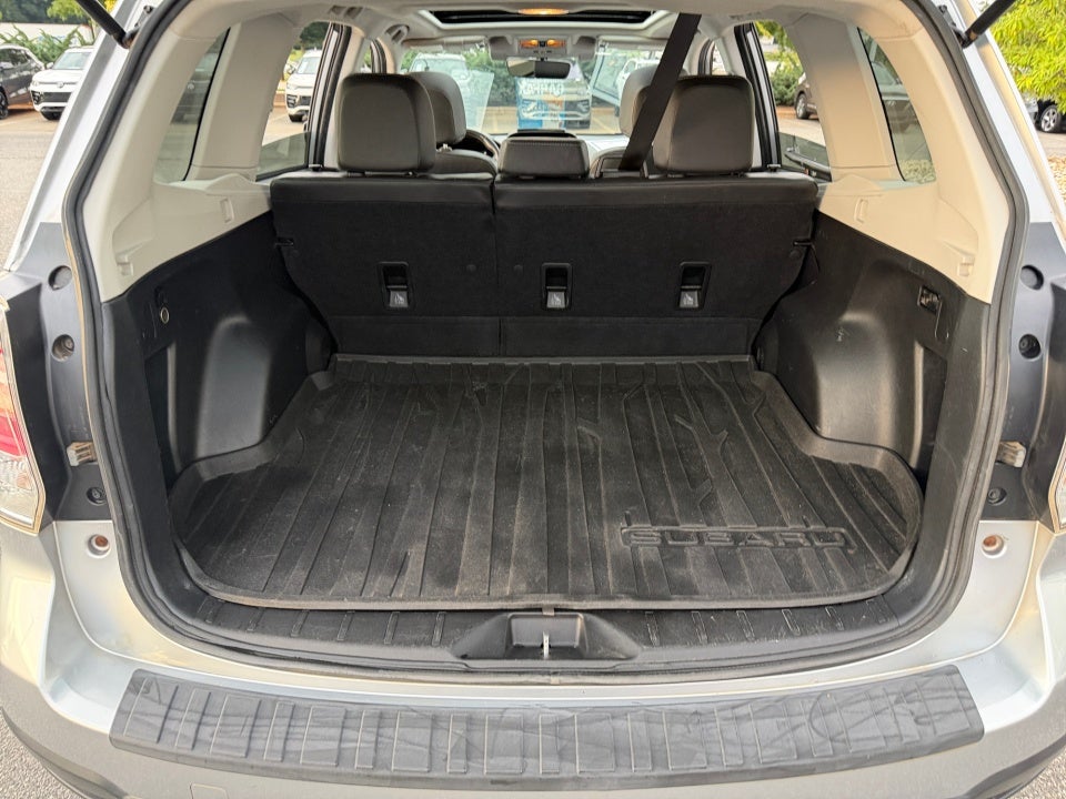 2018 Subaru Forester Premium Black Edition w/EyeSight