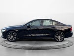 2021 Volvo S60 T5 Momentum