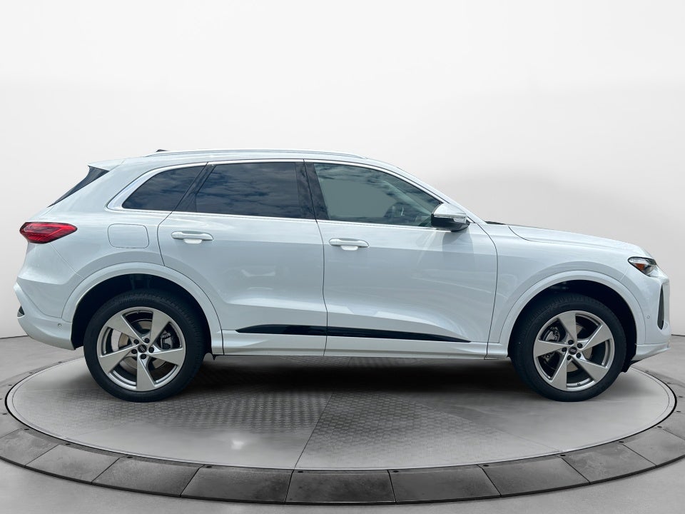 2025 Audi All-new Q5 Premium Plus TFSI quattro S tronic