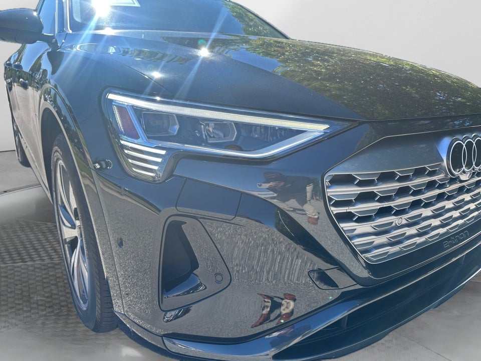 2024 Audi Q8 e-tron Premium Plus