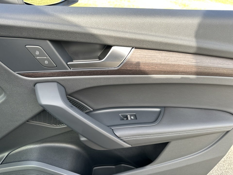 2023 Audi Q5 Premium Plus