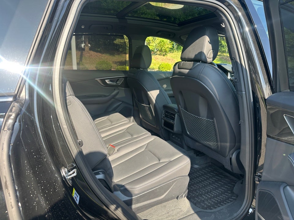2025 Audi Q7 Premium Plus