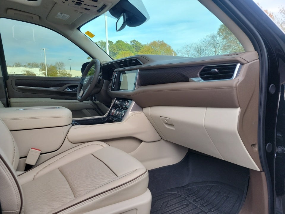 2023 GMC Yukon 4WD Denali