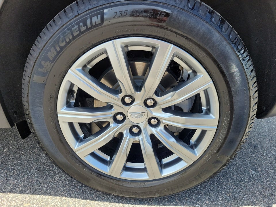 2021 Cadillac XT4 FWD Premium Luxury