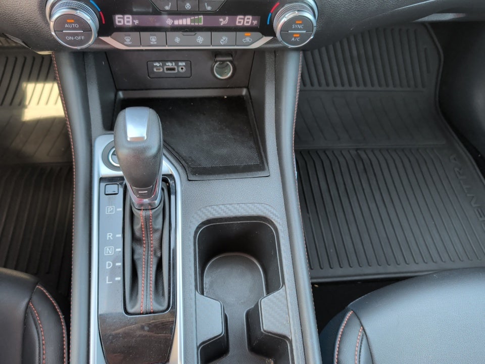 2022 Nissan Sentra SR Xtronic CVT