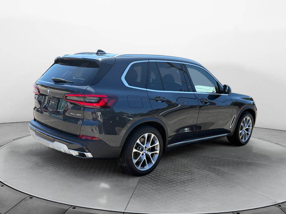 2023 BMW X5 sDrive40i