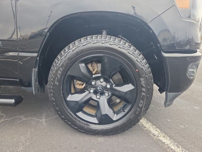 2019 RAM 1500 Big Horn/Lone Star Crew Cab 4x4 5'7" Box