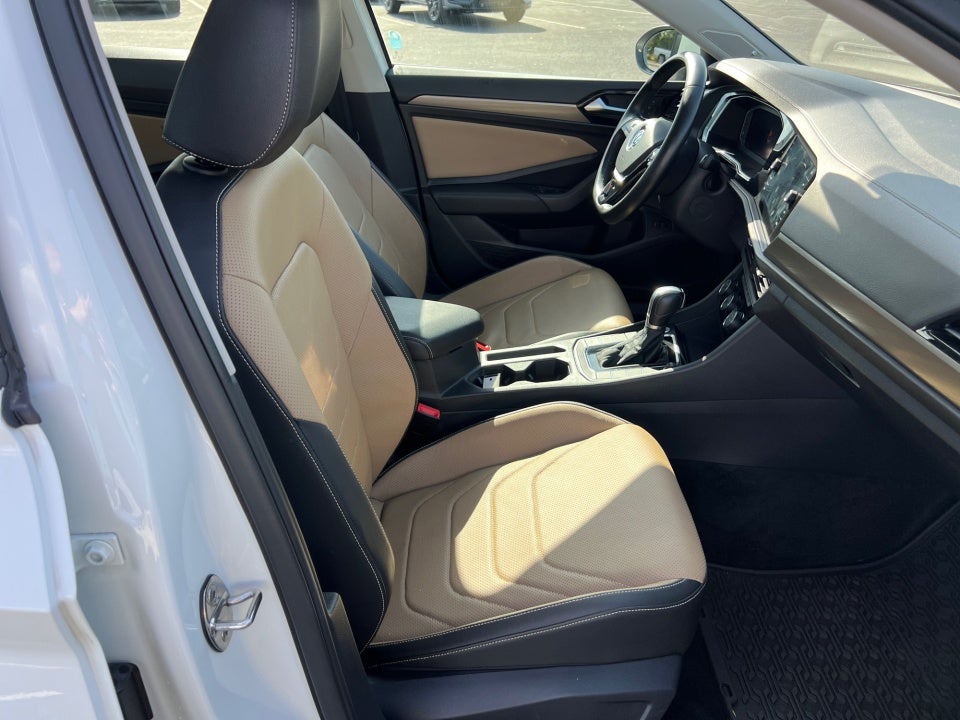 2019 Volkswagen Jetta 1.4T SEL Premium