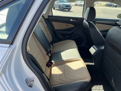 2019 Volkswagen Jetta 1.4T SEL Premium