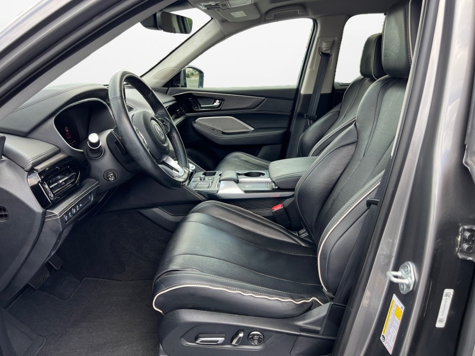 2023 Acura MDX w/Advance Package