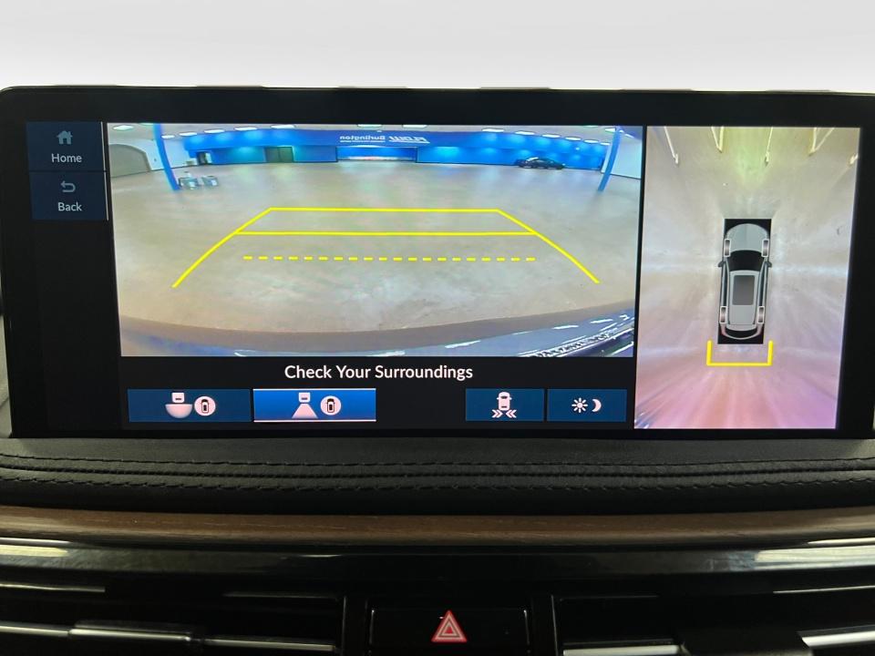 2025 Acura MDX w/Advance Package