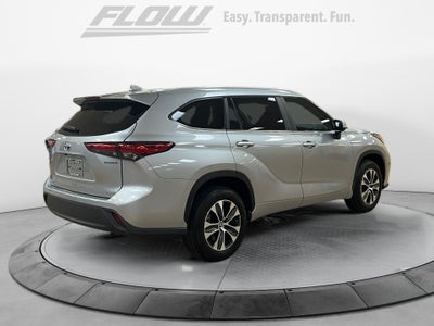 2023 Toyota Highlander Hybrid XLE