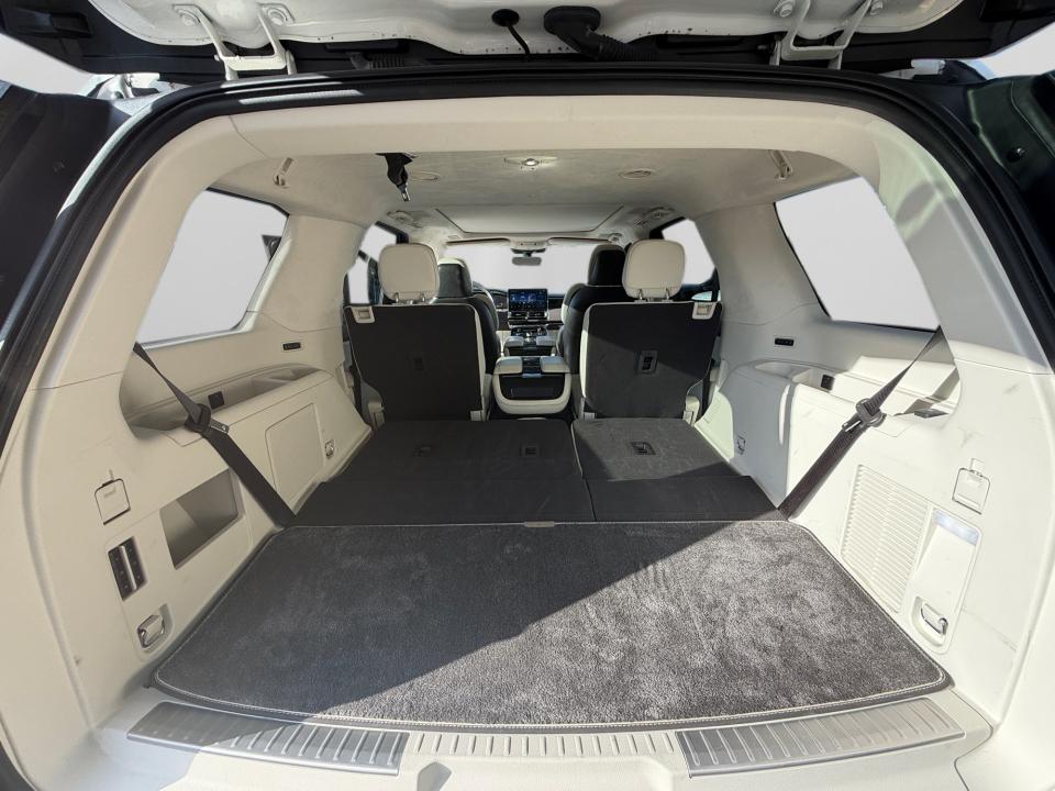 2023 Lincoln Navigator Black Label