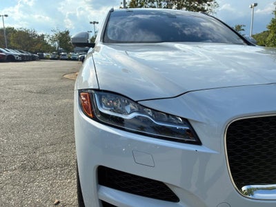 2019 Jaguar F-PACE 30t Prestige