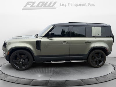 2023 Land Rover Defender SE