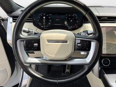 2022 Land Rover New Range Rover SE