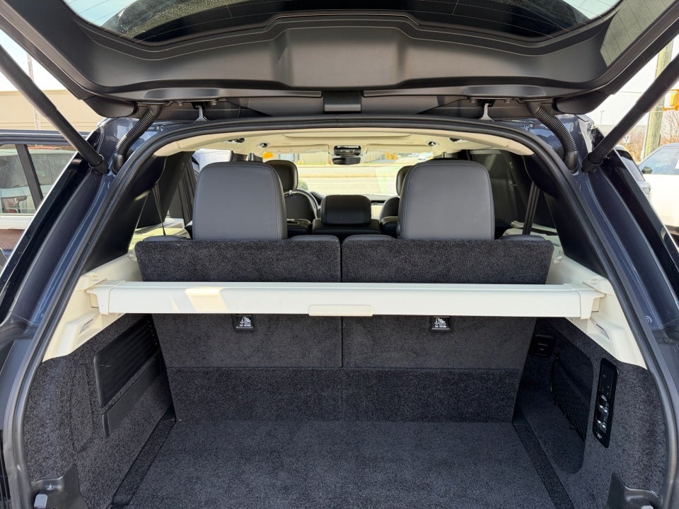 2024 Land Rover Range Rover P530 SE