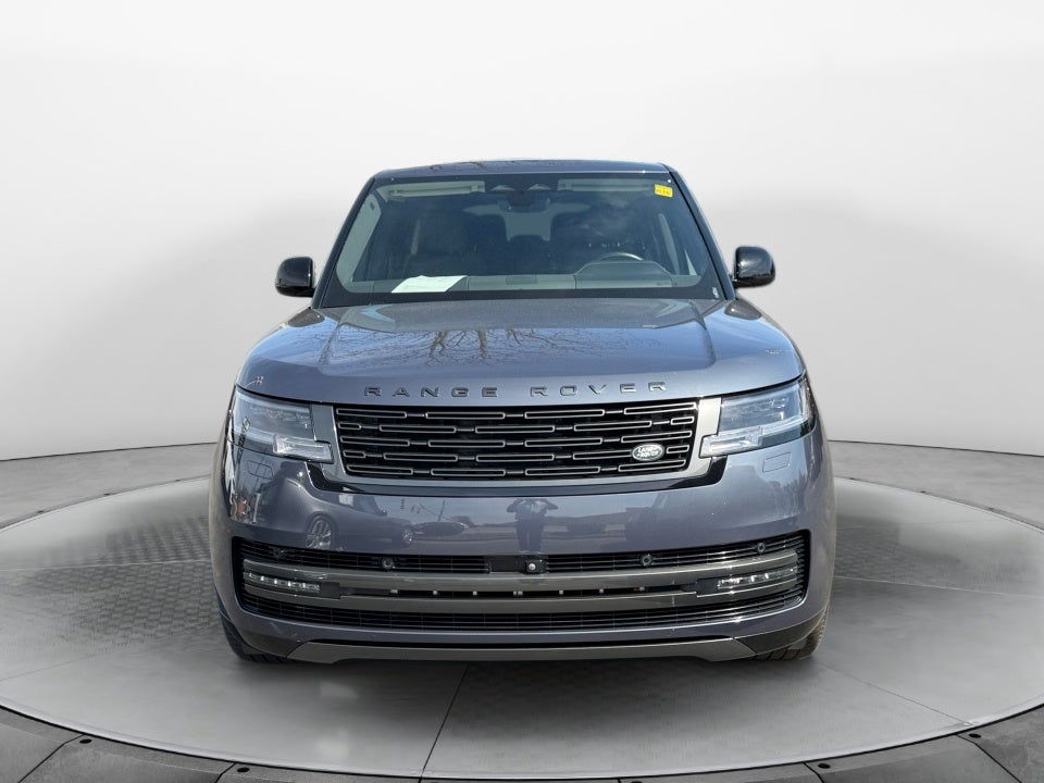 2024 Land Rover Range Rover P530 SE
