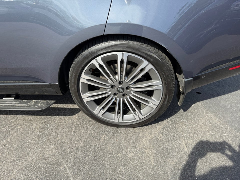 2024 Land Rover Range Rover P530 SE