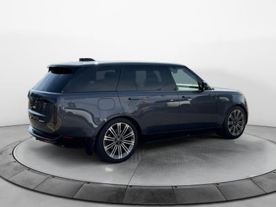 2024 Land Rover Range Rover P530 SE