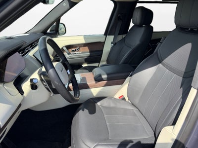 2024 Land Rover Range Rover P530 SE