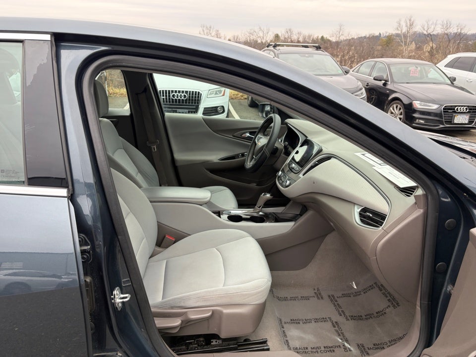 2020 Chevrolet Malibu FWD LS