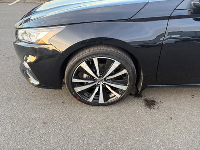 2022 Nissan Altima SR Intelligent AWD