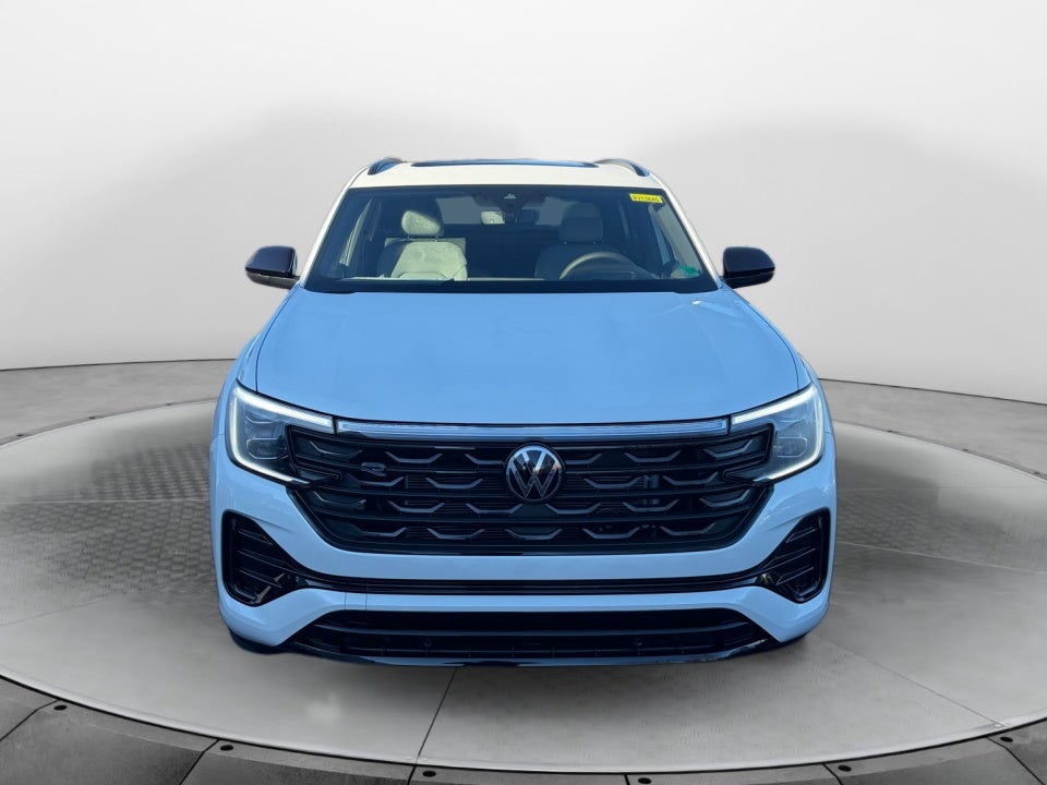 2026 Volkswagen Atlas Cross Sport 2.0T SEL R-Line Black