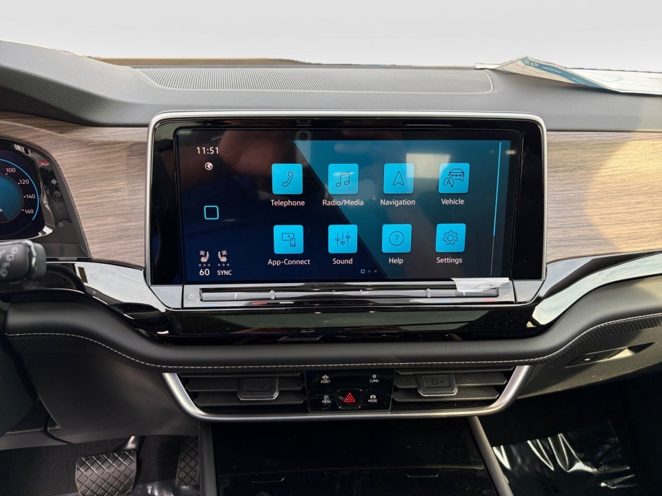 2026 Volkswagen Atlas 2.0T SEL