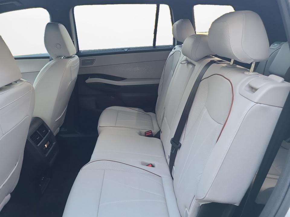 2027 Volkswagen Atlas 2.0T SEL
