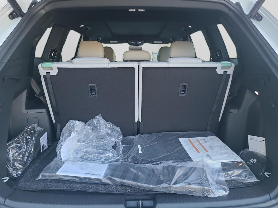 2027 Volkswagen Atlas 2.0T SEL