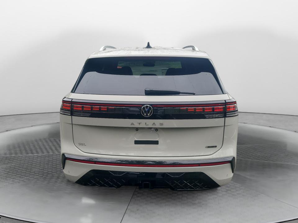 2027 Volkswagen Atlas 2.0T SEL